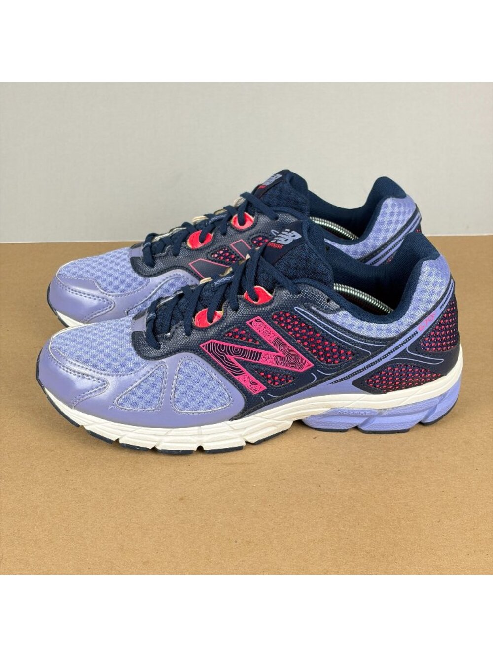 New Balance 670v1 Athletic Running Shoes Womens 12 Purple Pink Breathable